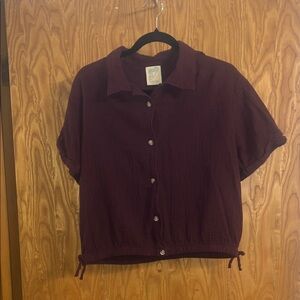 There Abouts size XL Women's Burgundy Button-Up Top